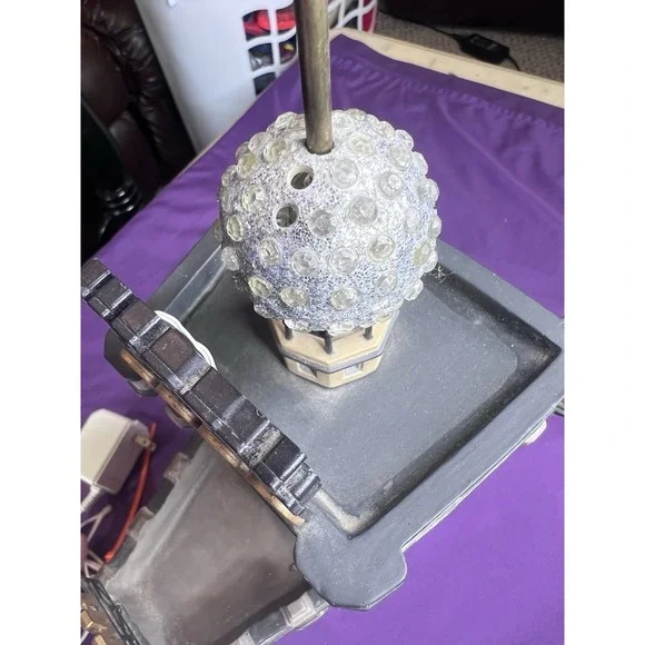 Dept 56 The Times Tower Times Square 2000 Special Edition Works See Desc. Xmas